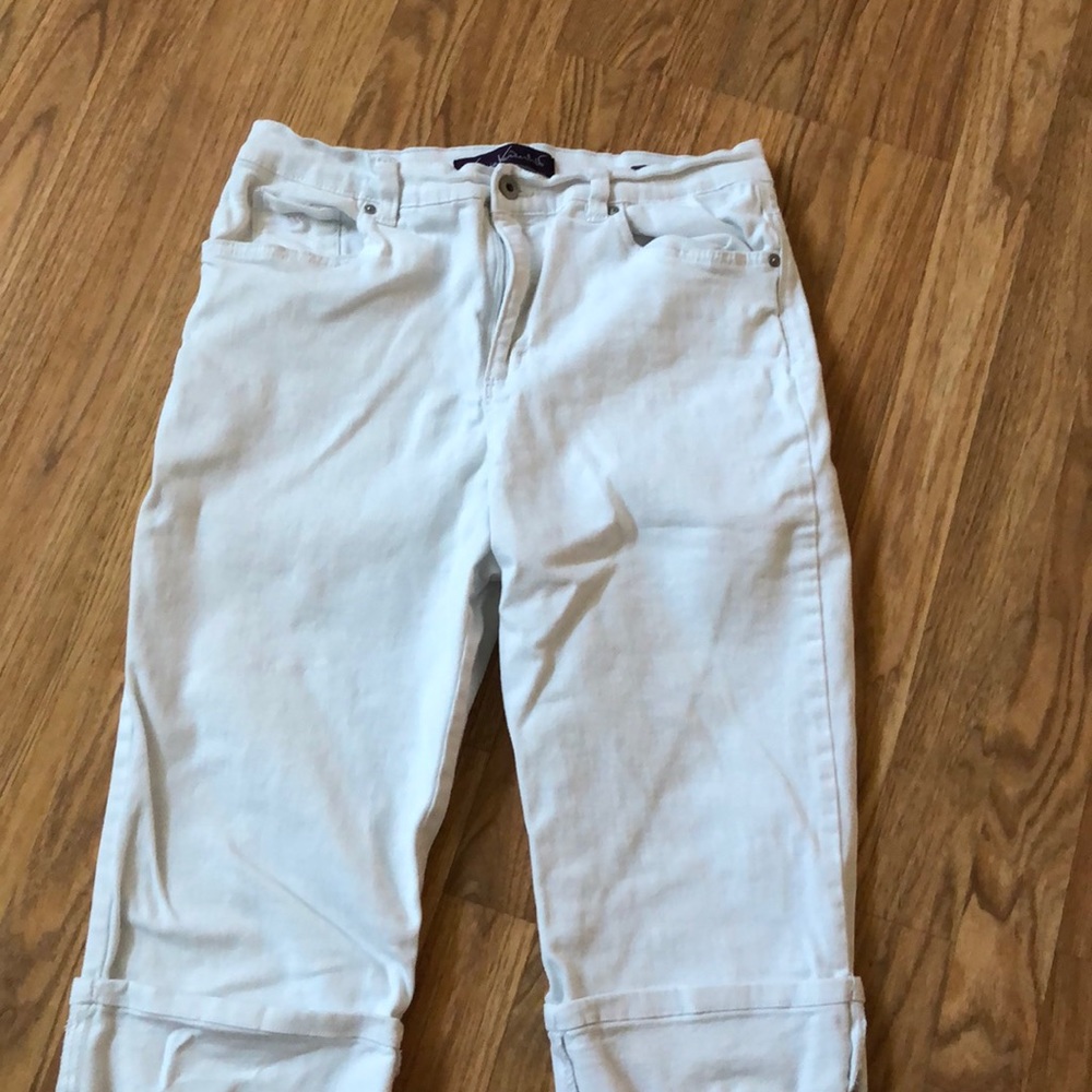 Gloria Vanderbilt capris